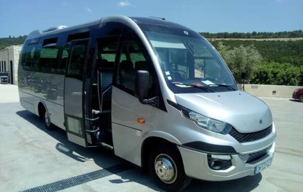 Iveco Unvi 31 places VIP Olicars Toulon